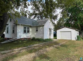 508 S Juniper St, Freeman, SD 57029