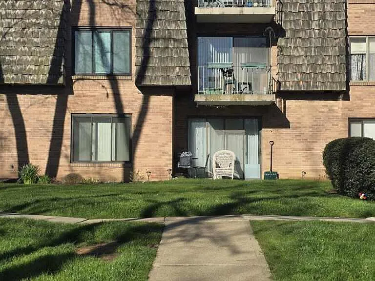 824 Forest Green Dr — Photo 14