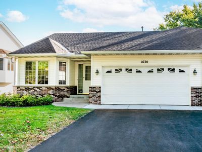 1630 Mackubin St, Saint Paul, MN, 55117