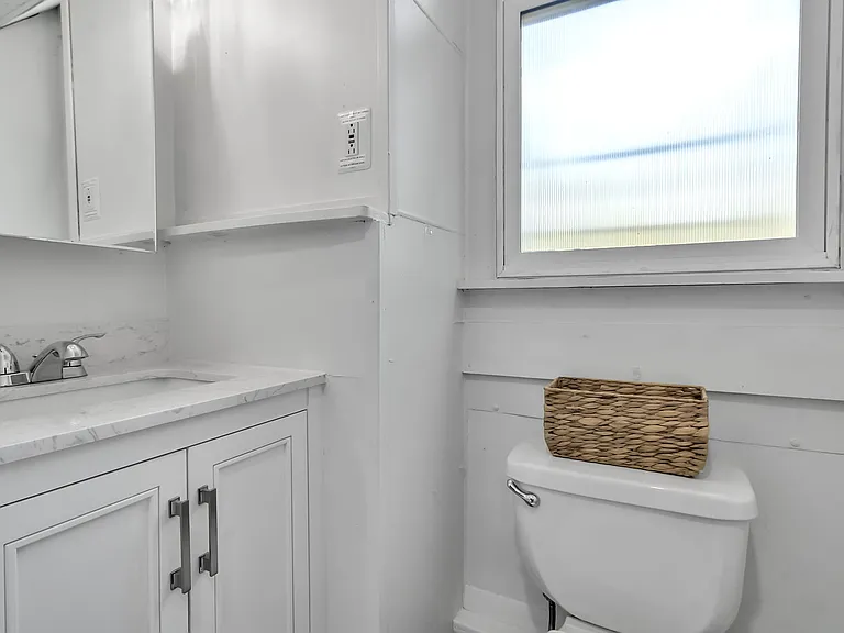 102 Main St #3 — Photo 12