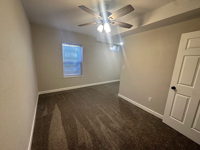1611 Linzie Rd #A — Photo 12