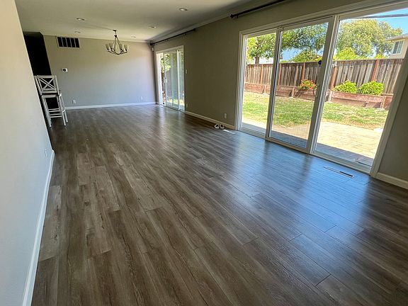 3rd image of 4210 Eggers Dr