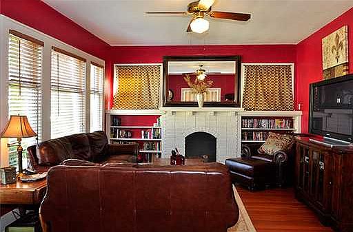 3rd image of 431 Gladstone Blvd