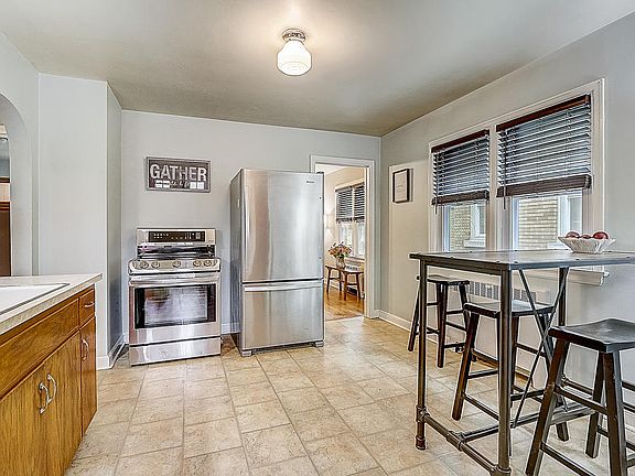 2nd image of 6116 W Orchard St #6118