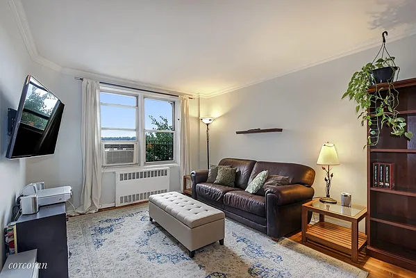 Sold by Corcoran | media 2