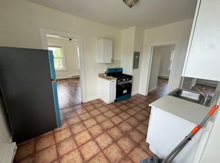 134 Hill St #7, Waterbury, CT 06704