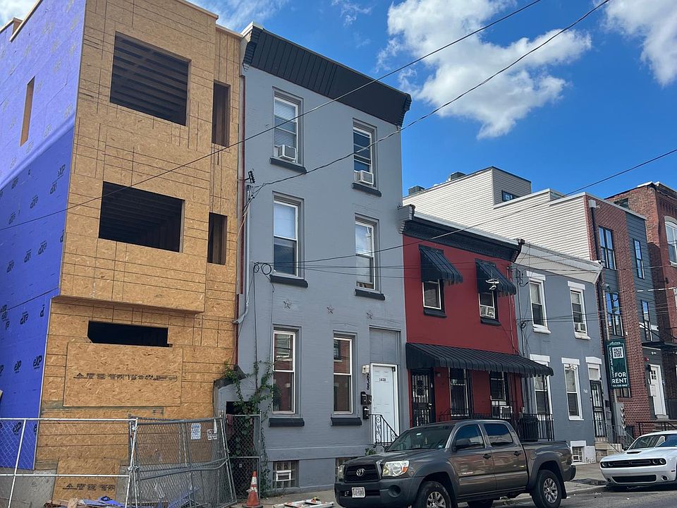 1st image of 1638 N 26th St APT 2