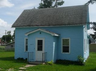 201 Center St, Garwin, IA 50632