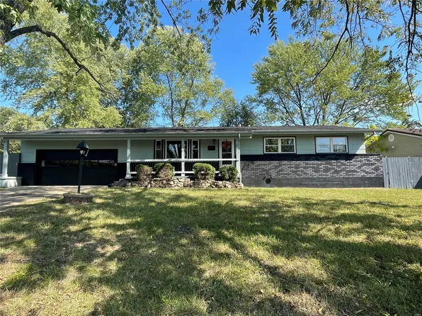 1903 Long Dr, Waynesville, MO 65583