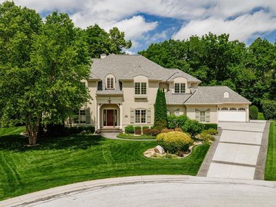5925 S Conservancy DRIVE, New Berlin, WI, 53151