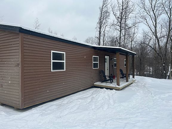 3rd image of 27 Fairview Ave #A
