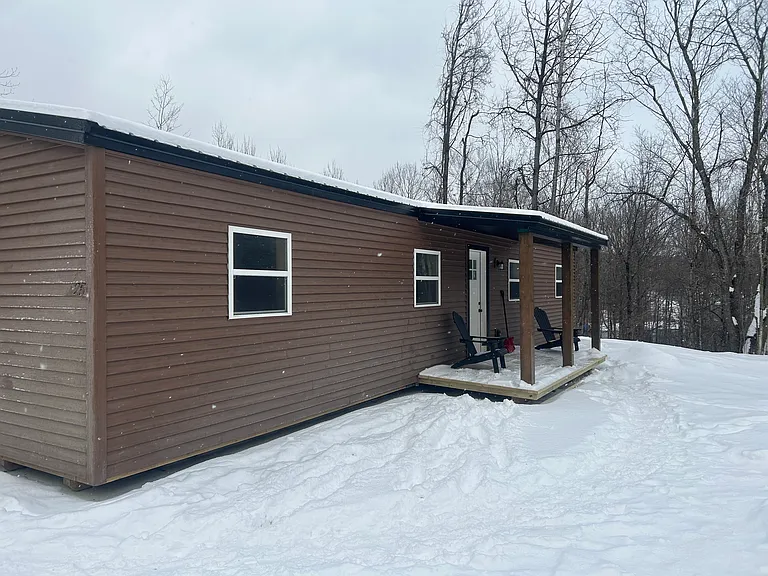27 Fairview Ave #A — Photo 2