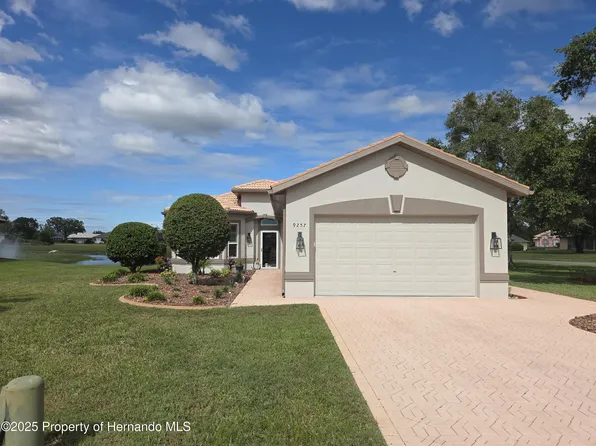 9257 Bonnie Cove Dr, Weeki Wachee, FL 34613