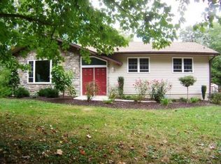 420 Greenville Rd, Denver, PA 17517