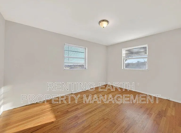 8908 Scottdale Ave — Photo 17