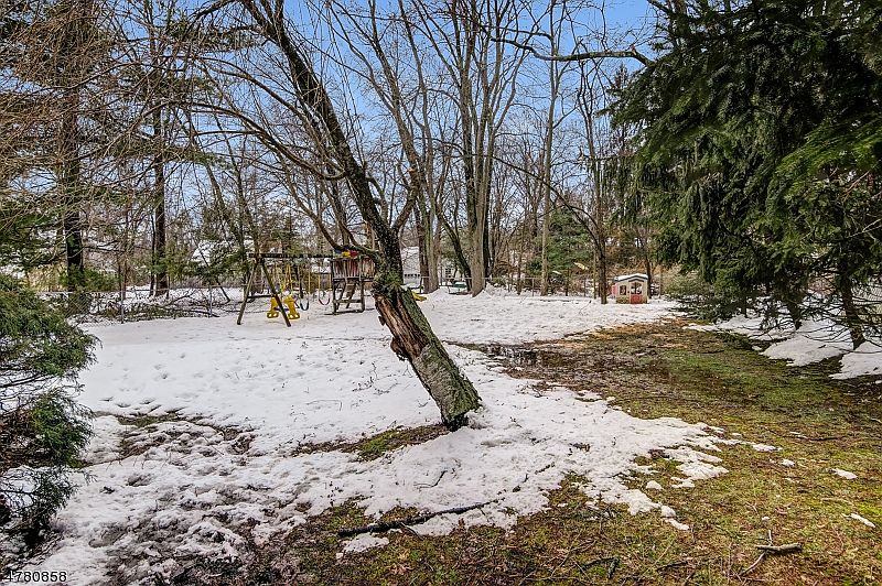 2nd image of 5 Manor Rd