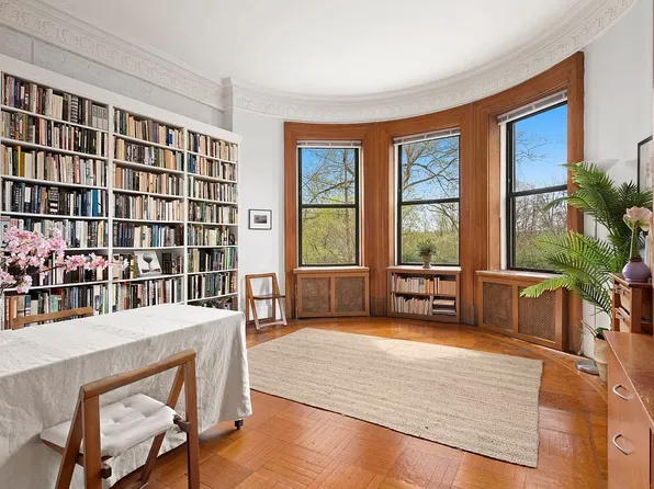 293 Riverside Dr APT 2A, New York, NY 10025