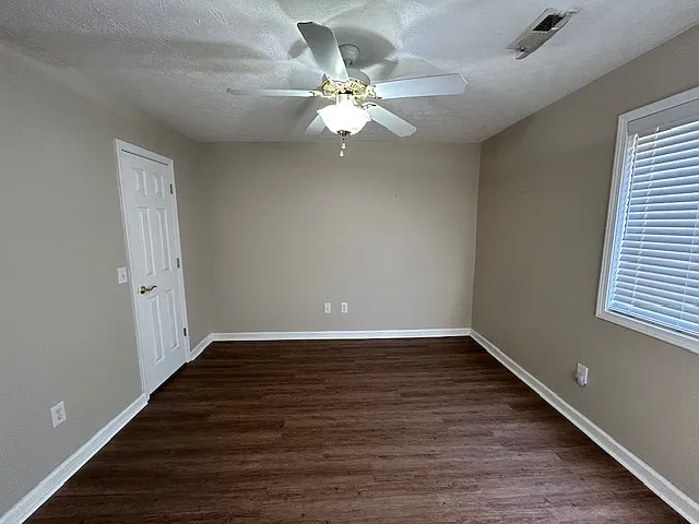 110 Perkins Pl — Photo 11