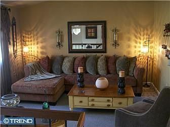 1st image of 32 Courtland Cir
