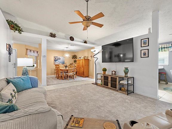 4th image of 6630 Gaviota