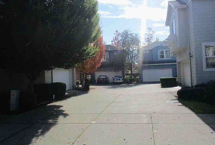 2nd image of 5322 Wales Dr
