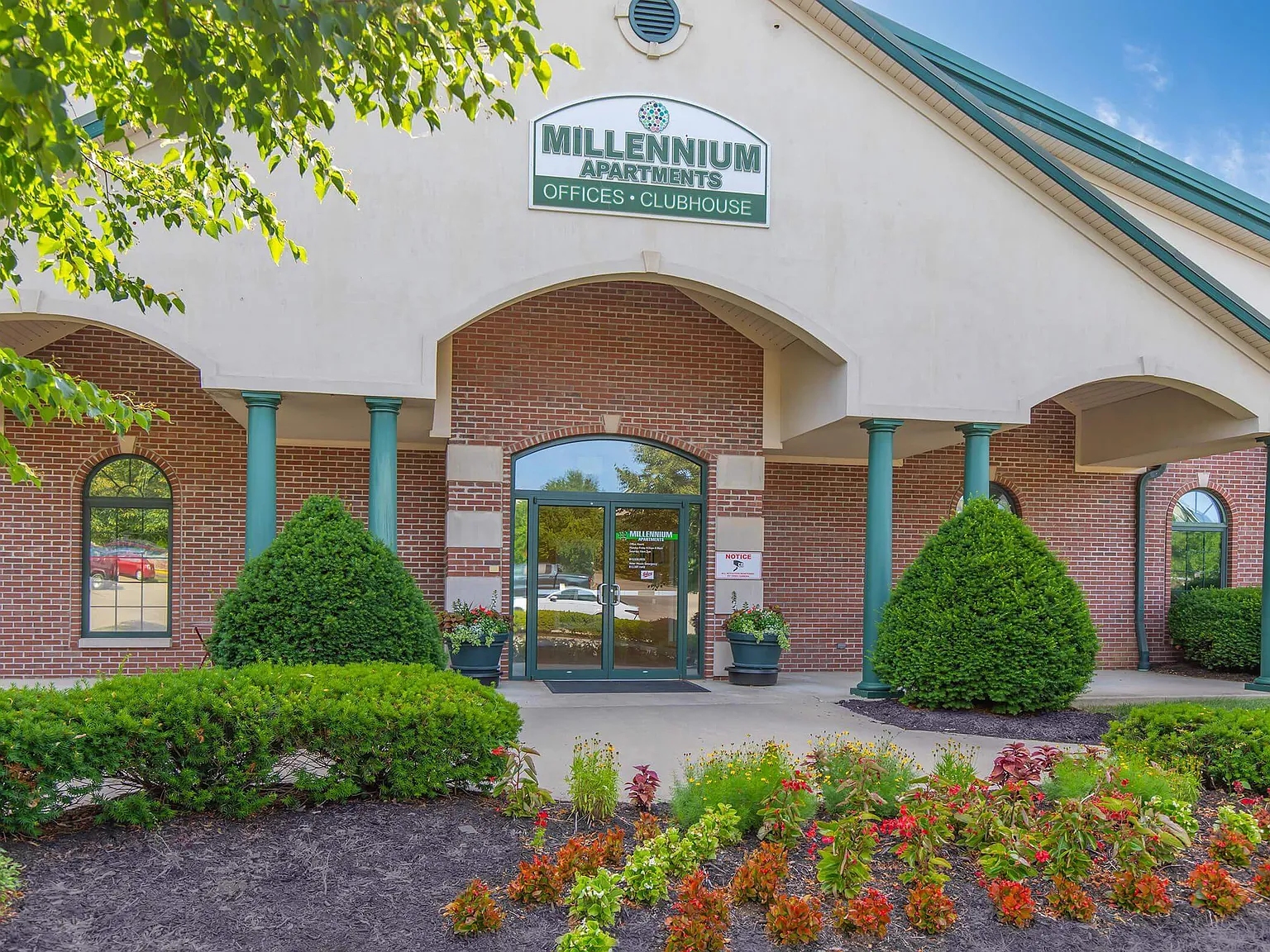 Millennium Apartments — Photo 4