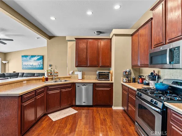 15455 Glenoaks Blvd Spc 4, Sylmar, CA 91342
