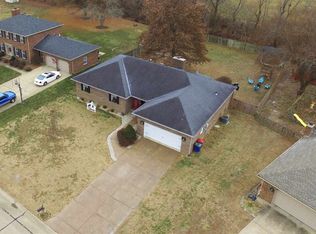 2755 Conestoga Ct, Newburgh, IN