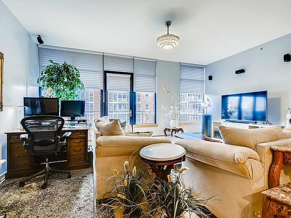 4th image of 215 10th Ave S Unit 607