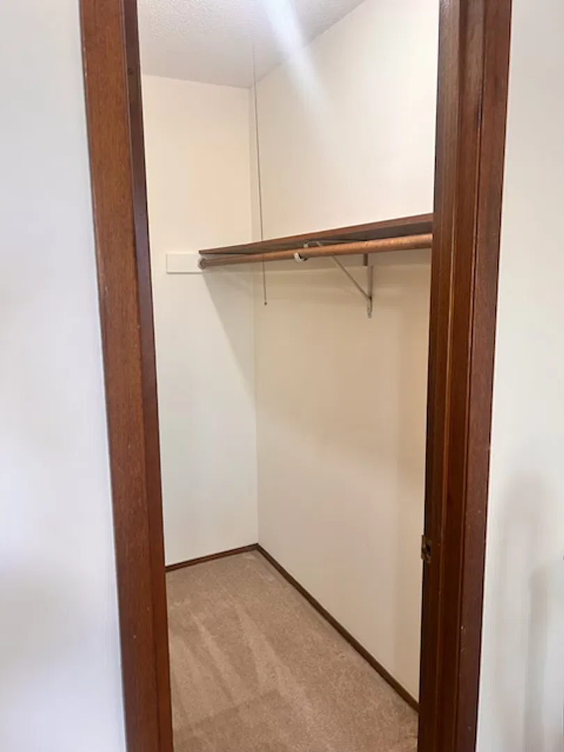 1 BR unit in Mexico, MO - lots of perks included - Check it out NOW — Photo 3