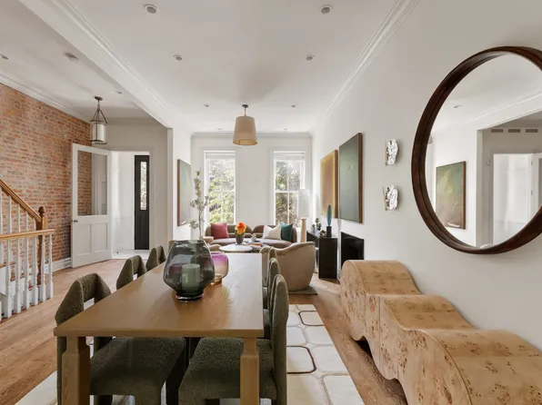 165 Pulaski Street image 1 of 15