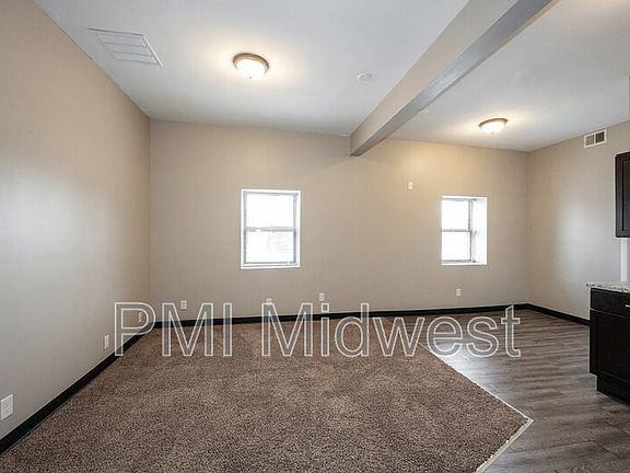 3rd image of 2060 N Delaware St APT 11