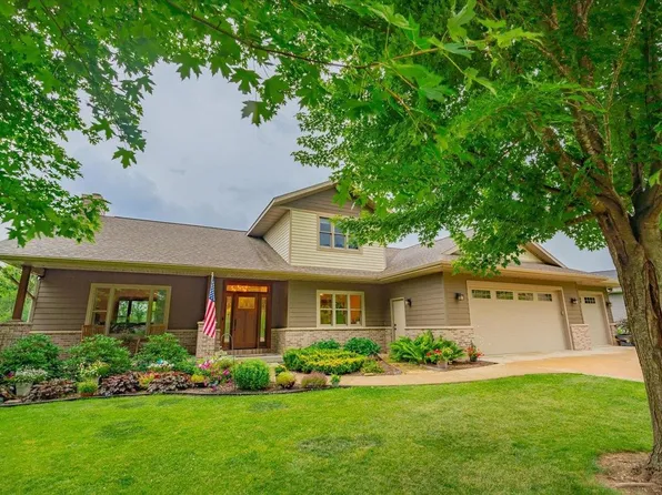 7022 Laufenberg Boulevard, Cross Plains, WI 53528
