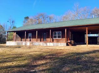 945 E 8th Hwy, Amity, AR 71921