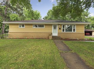 6718 Quail Ave N, Brooklyn Center, MN 55429