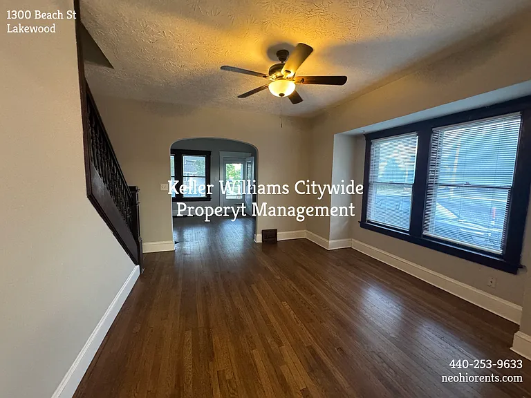 1300 Beach Avenue, Lakewood — Photo 21