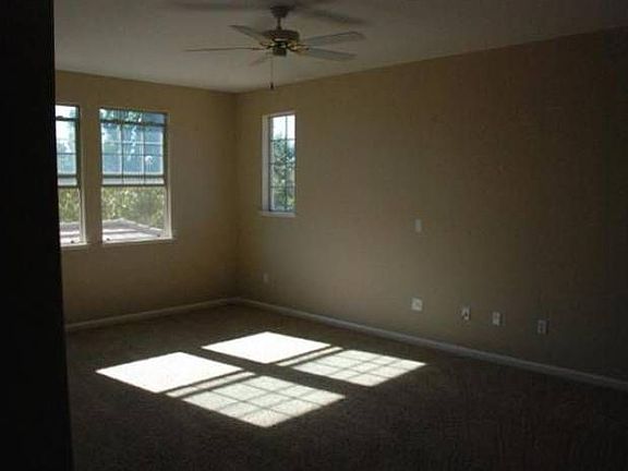 5th image of 10060 Shana Way