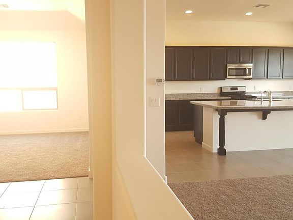 4th image of 5509 W Jade Rock Pl