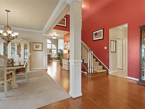 4th image of 216 Patriot Ln