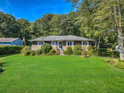 20 Tall Tree Ln, Rocky Point, NY, 11778
