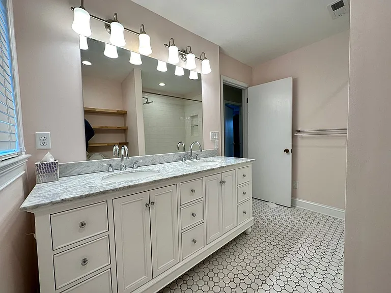 411 Starliner Ct — Photo 11