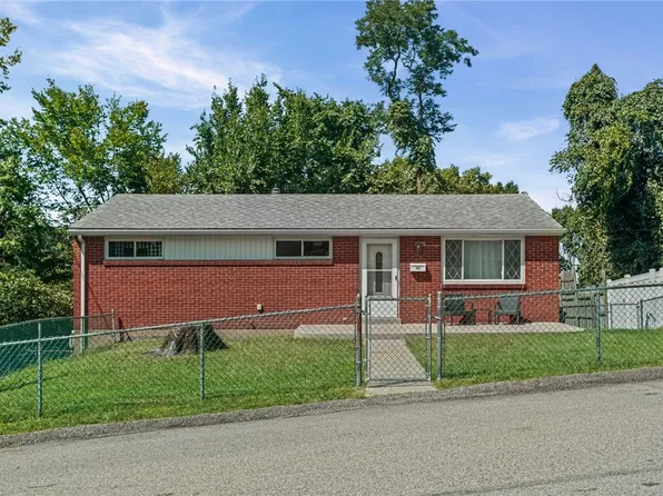 333 Walpole Dr, Pittsburgh, PA 15235