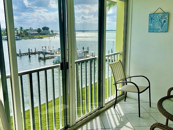 5th image of 1309 Bayshore Drive #201