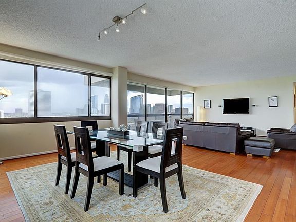 5th image of 49 Briar Hollow Ln Unit 1405
