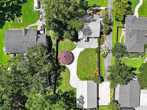 3rd image of 124 Roberts Lane