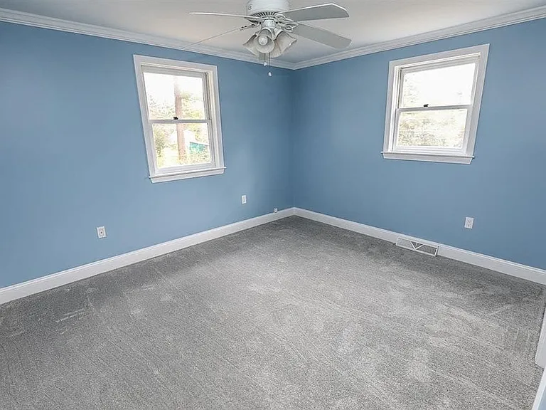 37 Heritage Way — Photo 1