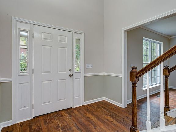 5th image of 163 Overlook Ct