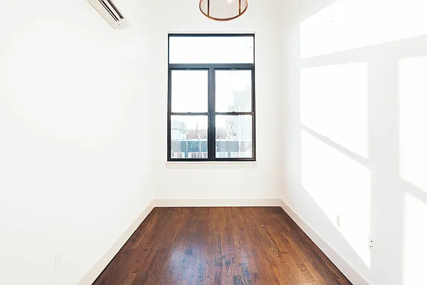 Rented by Nooklyn NYC LLC | media 15