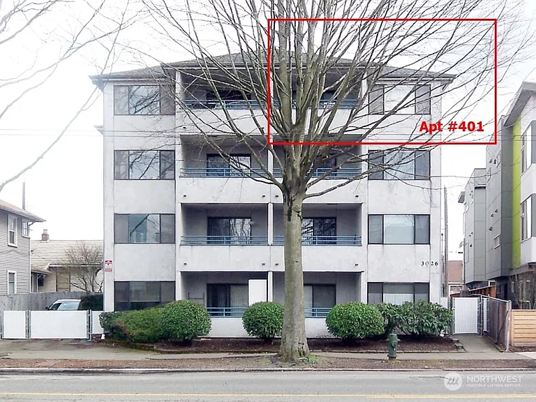 3026 Beacon Ave S #401 — Photo 1