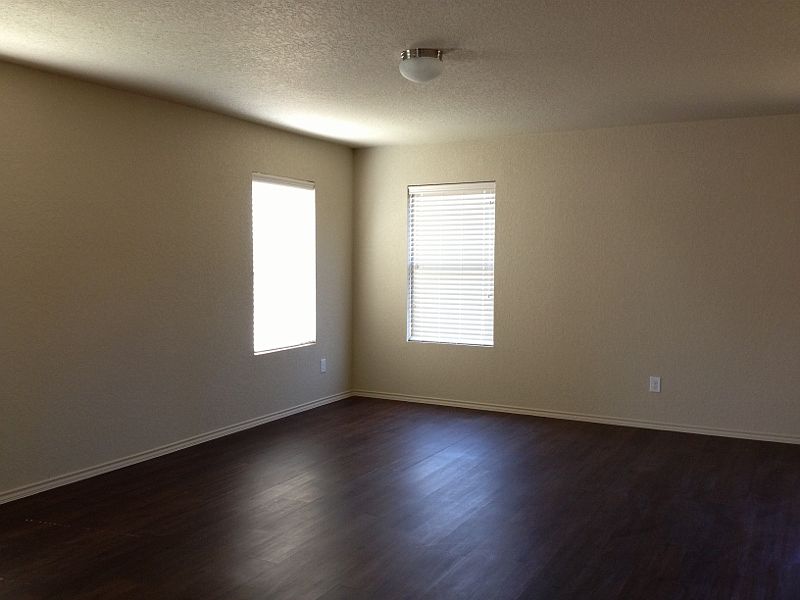 1st image of 2807 Aspen Mdws